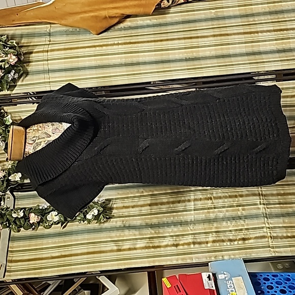 Cable knit Sweater Dress, size Small/ Medium - Picture 3 of 5